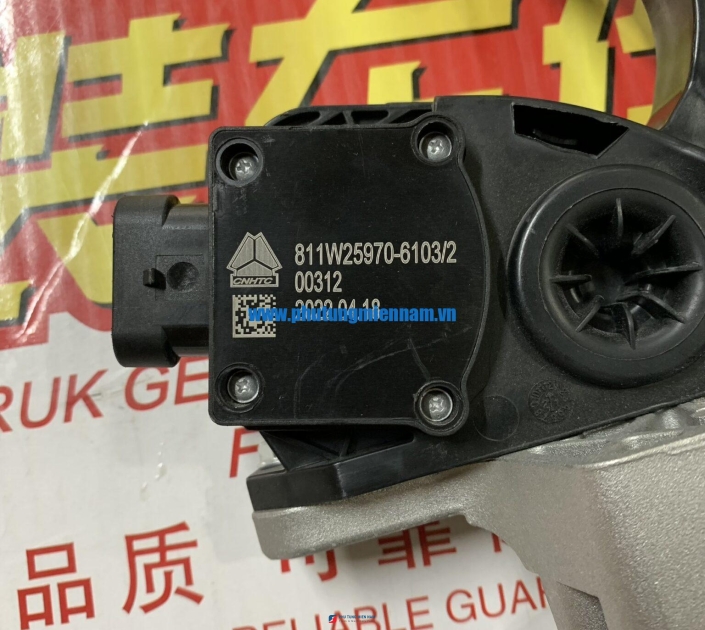 Hộp quạt giàn lạnh HW