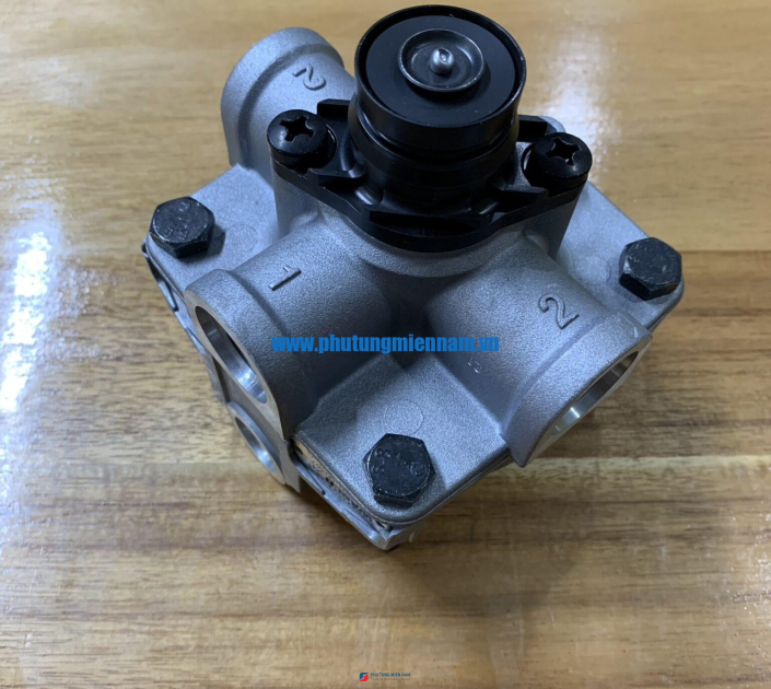 Van chia 04 đường hơi