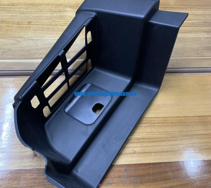 Ốp bậc dưới T5G -R