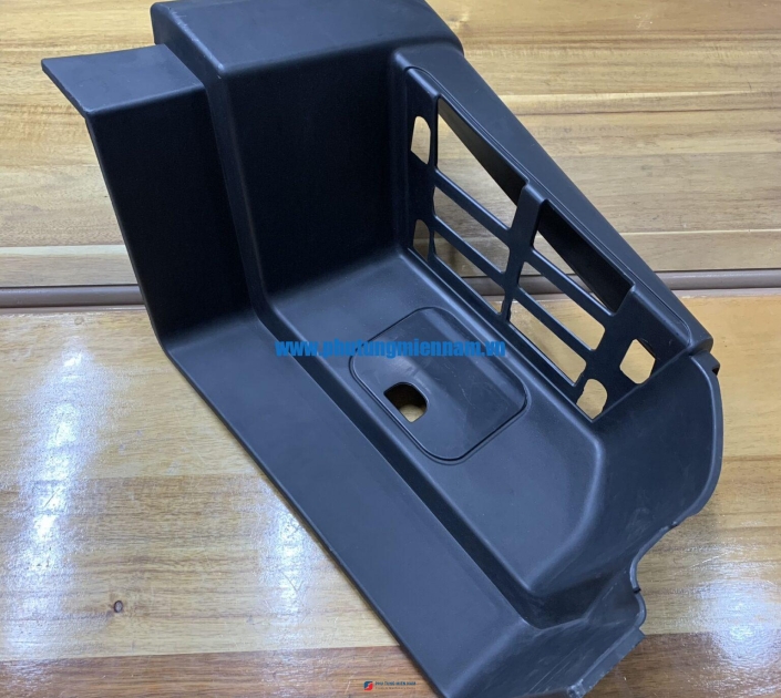 Ốp bậc dưới T5G-L