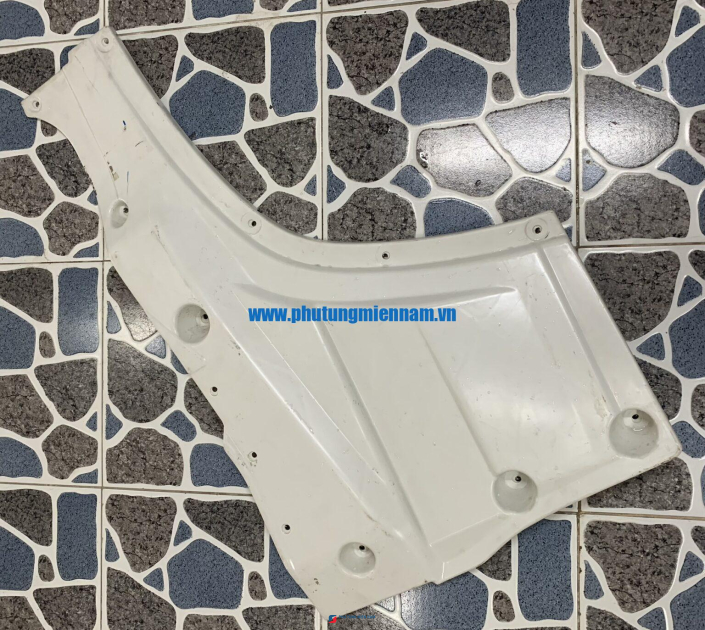 Ốp cánh cửa trong A7-R