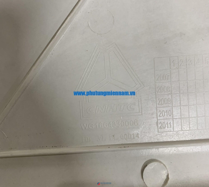 Ốp cánh cửa ngoài A7-R